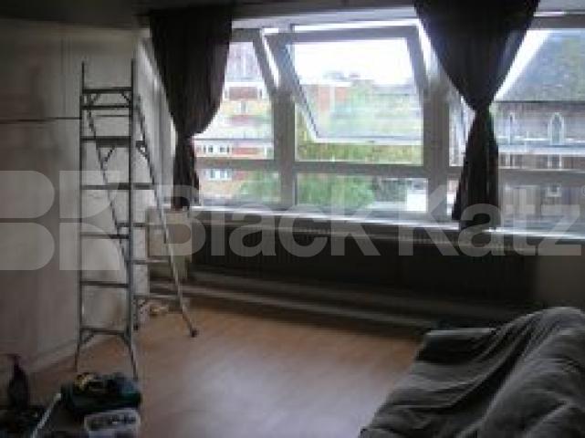 			Studio Apartment, 1 bath, 1 reception Flat			 Malden Road, CHALK FARM / KENTISH TOWN NW5